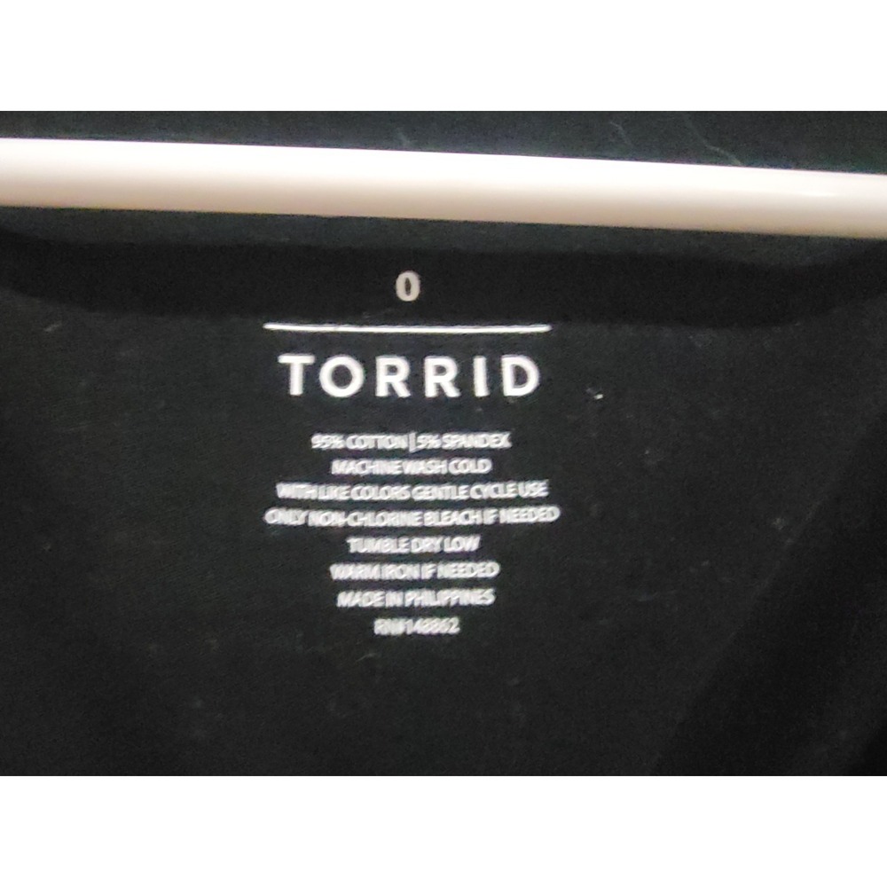 Torrid Lot Of 4 0 0X Sleeveless Tank Tops: Black White Green Red Solid Colors - Picture 6 of 14